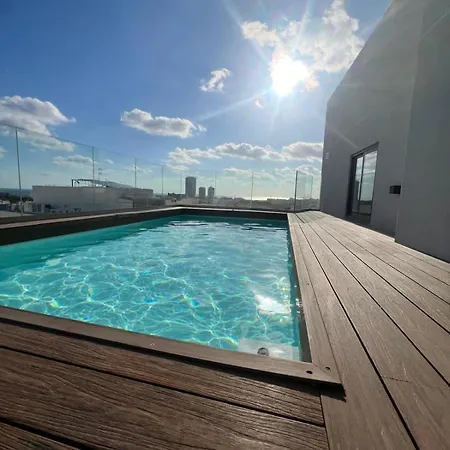 Lejlighed Stunning Penthouse Near St Julian's With Pool Is-Swieqi
