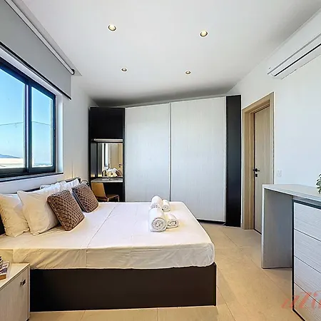 Stunning 2 Bed Penthouse Near St Julian's With Pool Apartment Is-Swieqi