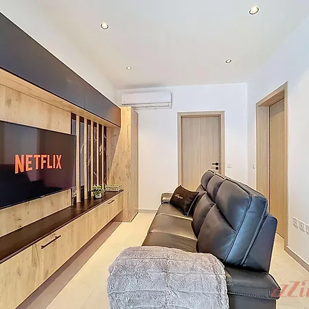 Lejlighed Stunning Penthouse Near St Julian's With Pool *