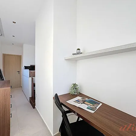 Stunning 2 Bed Penthouse Near St Julian's With Pool Apartment Is-Swieqi